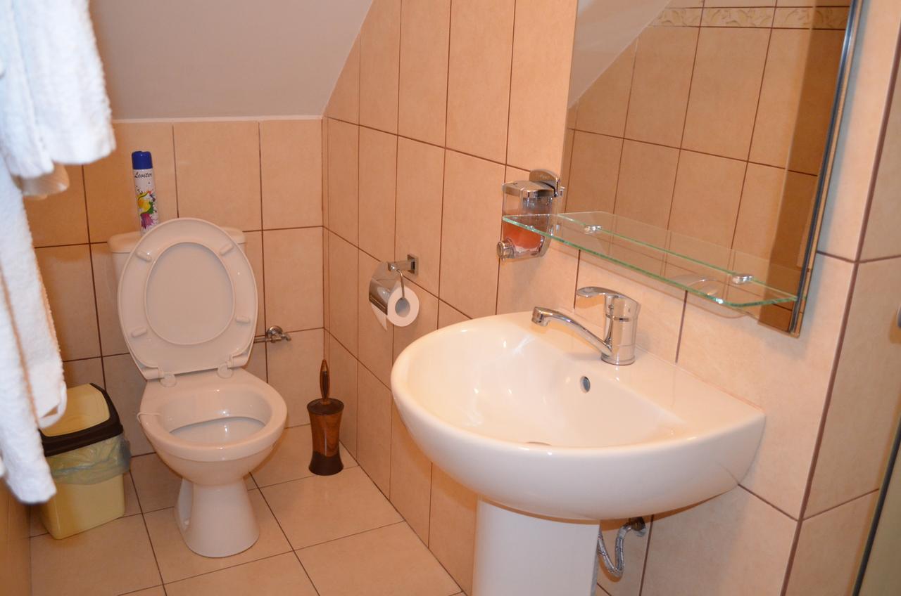 Hotel Fiyesta Starokostyantyniv Extérieur photo